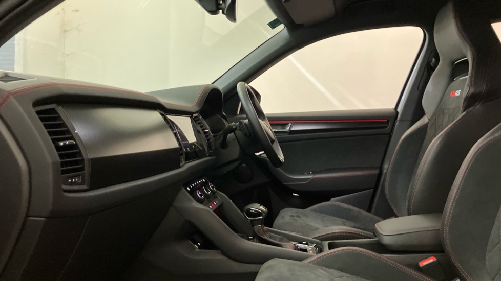 Skoda Kodiaq 2.0 TSI 245 vRS 4x4 5dr DSG [7 Seat] Petrol Estate - Image 24