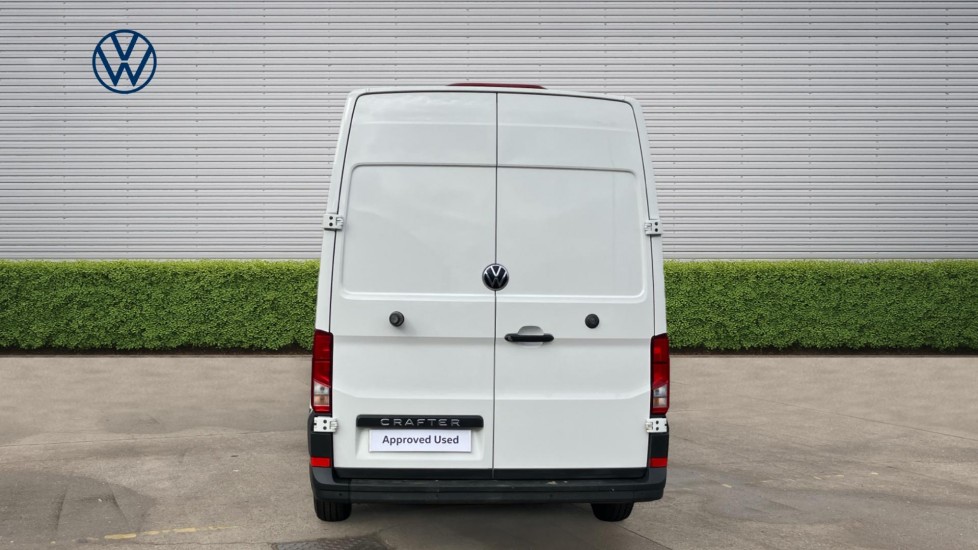 Volkswagen Crafter Cr35 Mwb Diesel Fwd 2.0 TDI 140PS Commerce Plus High Roof Van - Image 8