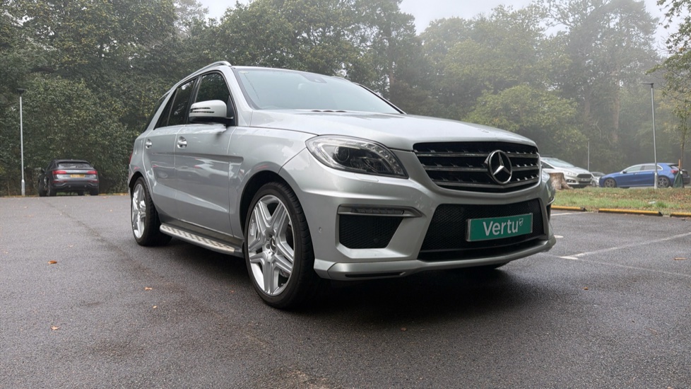 Mercedes-AMG M-Class ML63 AMG 5dr Auto Petrol Station Wagon - Image 22
