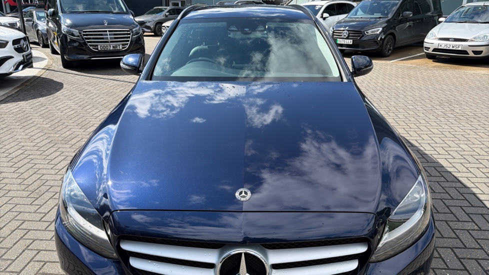 Mercedes-Benz C-Class C250d SE 5dr 9G-Tronic Diesel Estate - Image 8