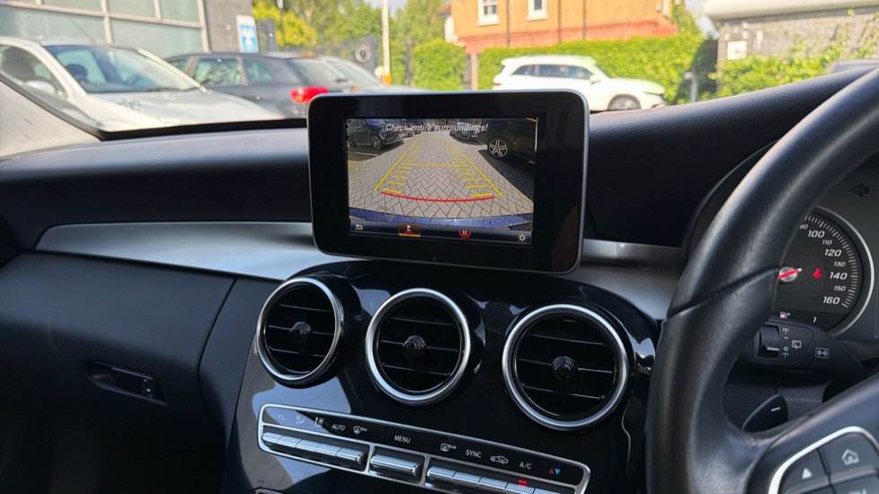 Mercedes-Benz C-Class C250d SE 5dr 9G-Tronic Diesel Estate - Image 41