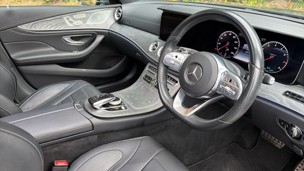 Mercedes-Benz CLS Coupe CLS 450 4Matic AMG Line Premium Plus 4dr 9G-Tronic Petrol Saloon - Image 11