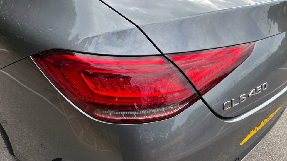 Mercedes-Benz CLS Coupe CLS 450 4Matic AMG Line Premium Plus 4dr 9G-Tronic Petrol Saloon - Image 38
