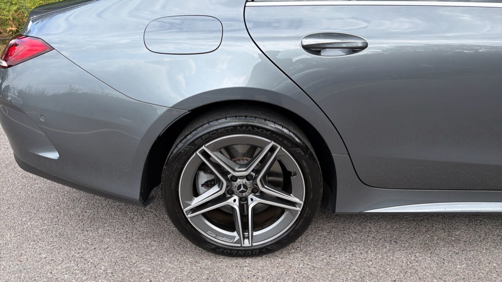 Mercedes-Benz CLS Coupe CLS 450 4Matic AMG Line Premium Plus 4dr 9G-Tronic Petrol Saloon - Image 41