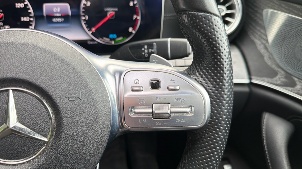 Mercedes-Benz CLS Coupe CLS 450 4Matic AMG Line Premium Plus 4dr 9G-Tronic Petrol Saloon - Image 49