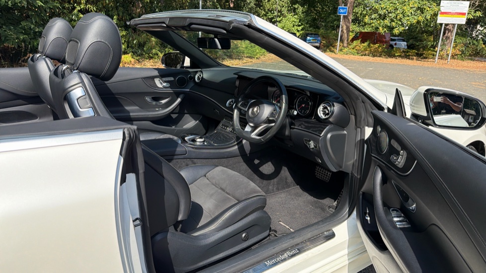 Mercedes-Benz E-Class E220d AMG Line Premium 2dr 9G-Tronic Diesel Cabriolet - Image 15