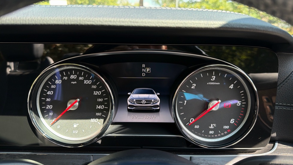 Mercedes-Benz E-Class E220d AMG Line Premium 2dr 9G-Tronic Diesel Cabriolet - Image 18