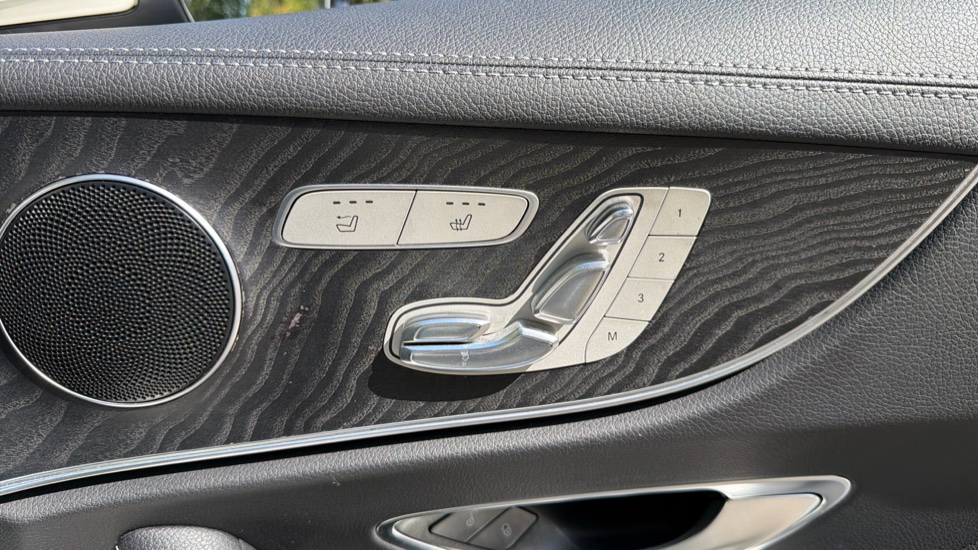 Mercedes-Benz E-Class E220d AMG Line Premium 2dr 9G-Tronic Diesel Cabriolet - Image 36