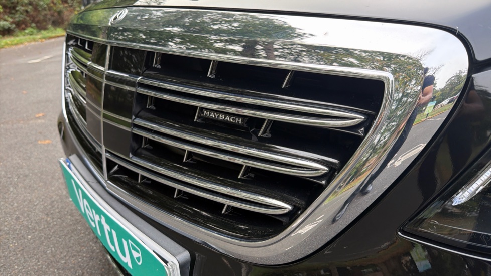 Mercedes-Benz S-Class Maybach S650 4dr Auto Petrol Saloon - Image 25