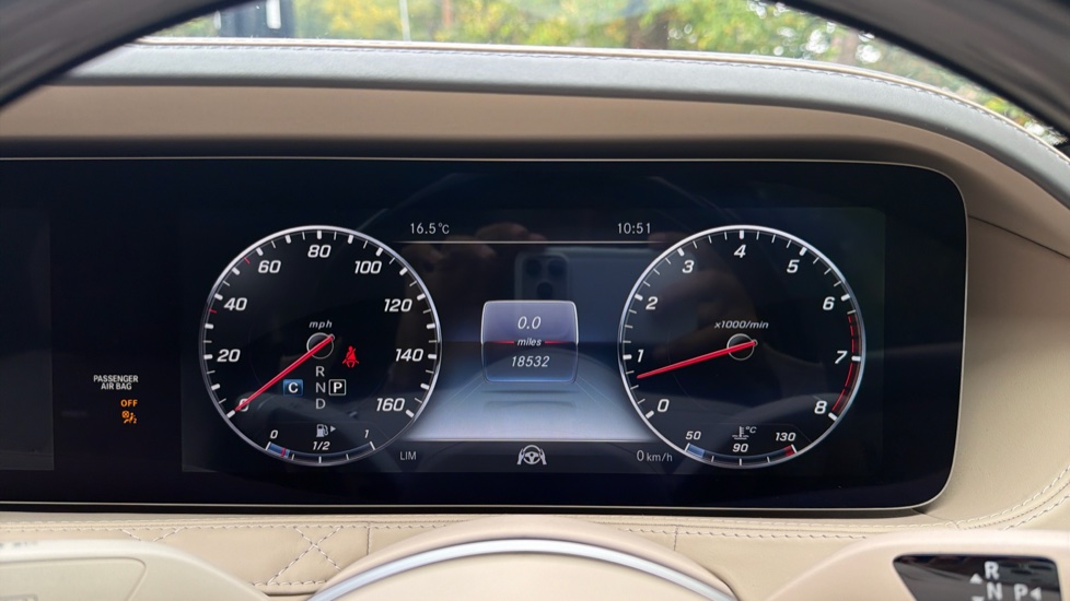 Mercedes-Benz S-Class Maybach S650 4dr Auto Petrol Saloon - Image 47