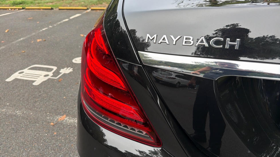 Mercedes-Benz S-Class Maybach S650 4dr Auto Petrol Saloon - Image 51
