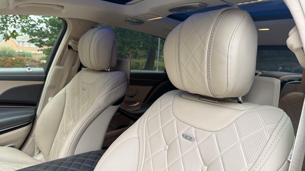 Mercedes-Benz S-Class Maybach S650 4dr Auto Petrol Saloon - Image 56