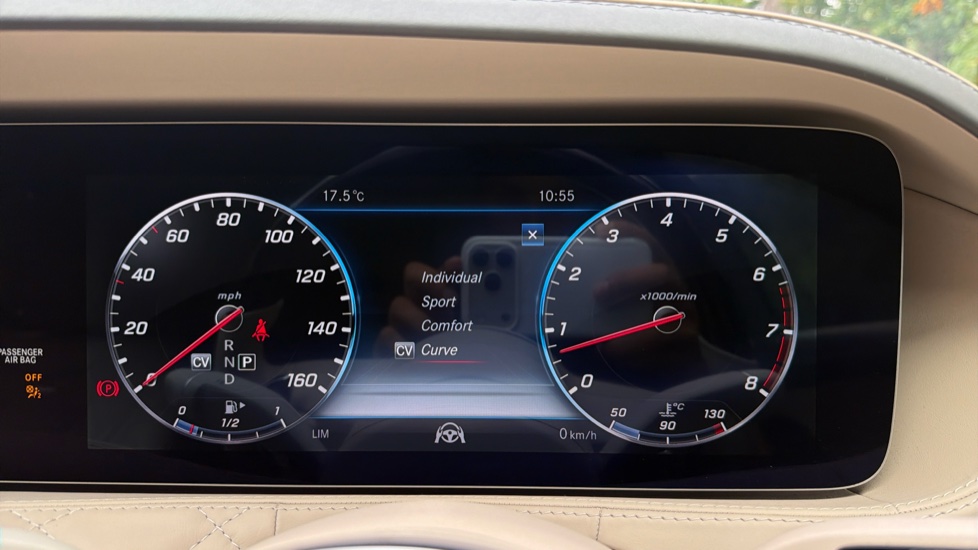 Mercedes-Benz S-Class Maybach S650 4dr Auto Petrol Saloon - Image 65