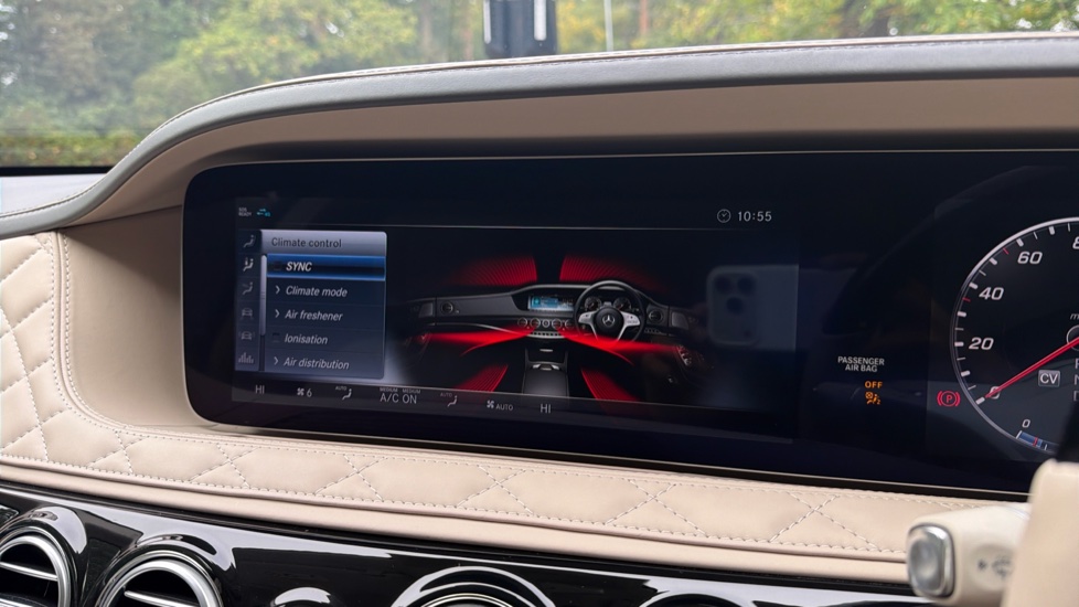 Mercedes-Benz S-Class Maybach S650 4dr Auto Petrol Saloon - Image 67