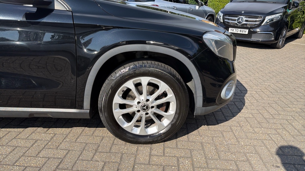 Mercedes-Benz GLA 200d SE Executive 5dr Auto Diesel Hatchback - Image 22