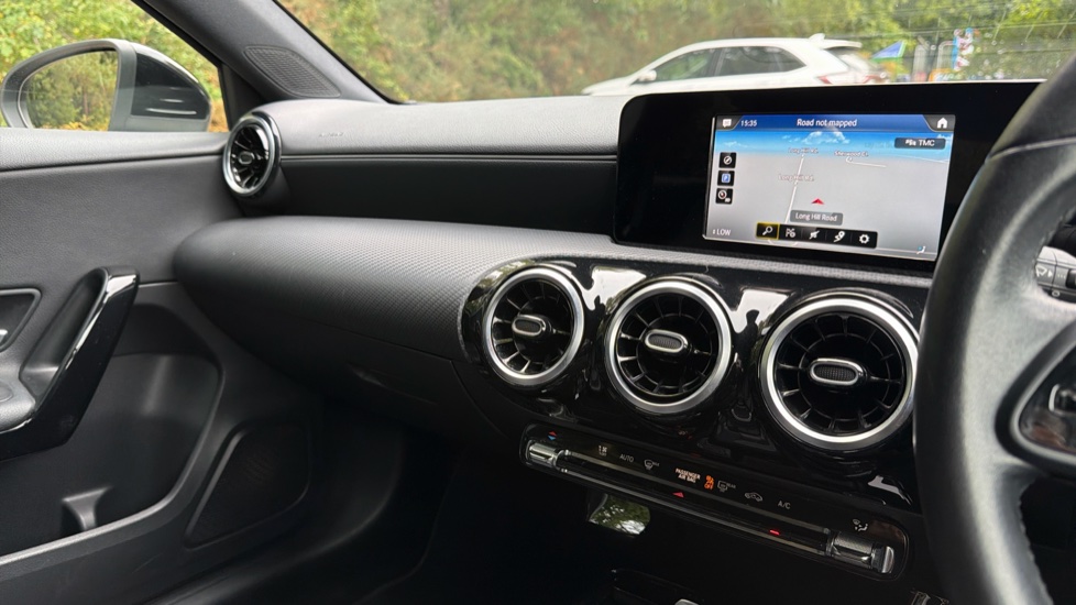Mercedes-Benz A-Class A180d SE 5dr Auto Diesel Hatchback - Image 14
