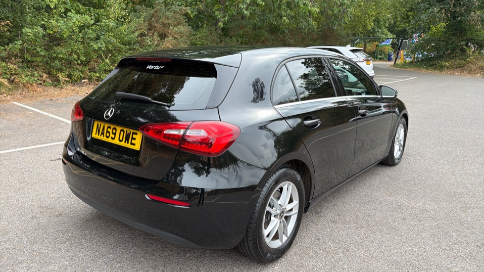 Mercedes-Benz A-Class A180d SE 5dr Auto Diesel Hatchback - Image 35