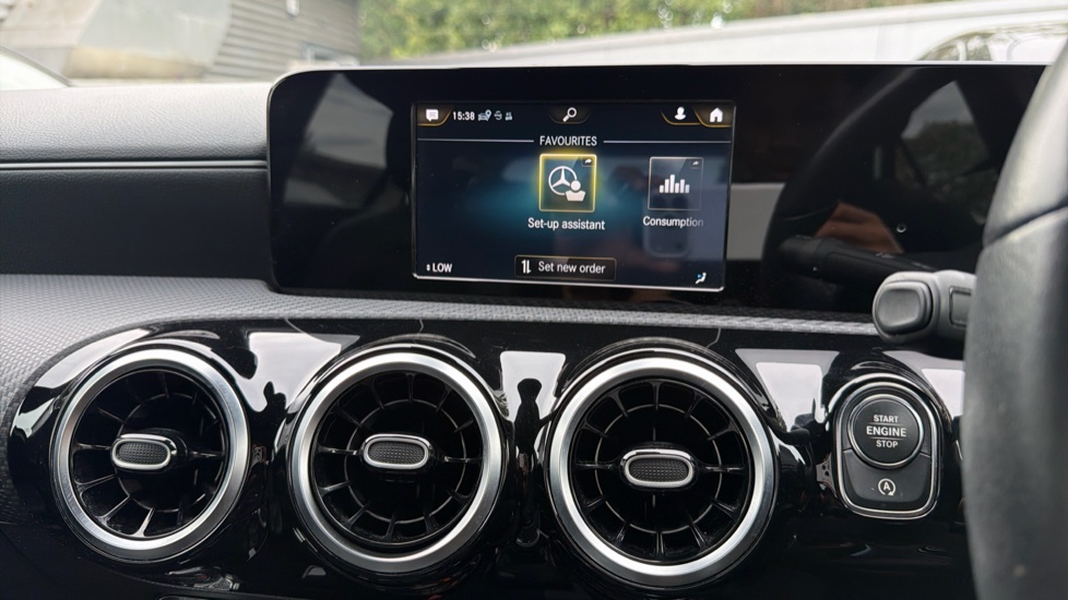 Mercedes-Benz A-Class A180d SE 5dr Auto Diesel Hatchback - Image 40