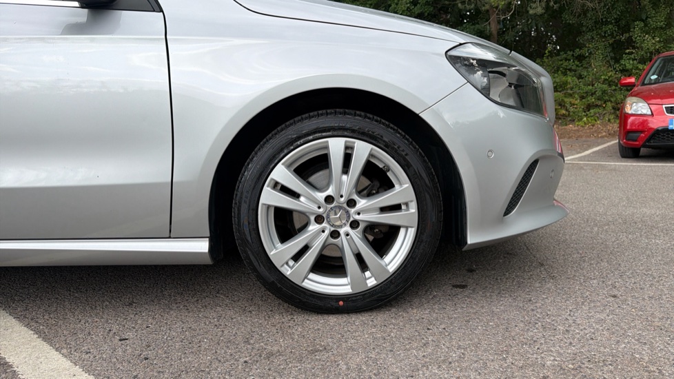 Mercedes-Benz A-Class A180d Sport Executive 5dr Diesel Hatchback - Image 7