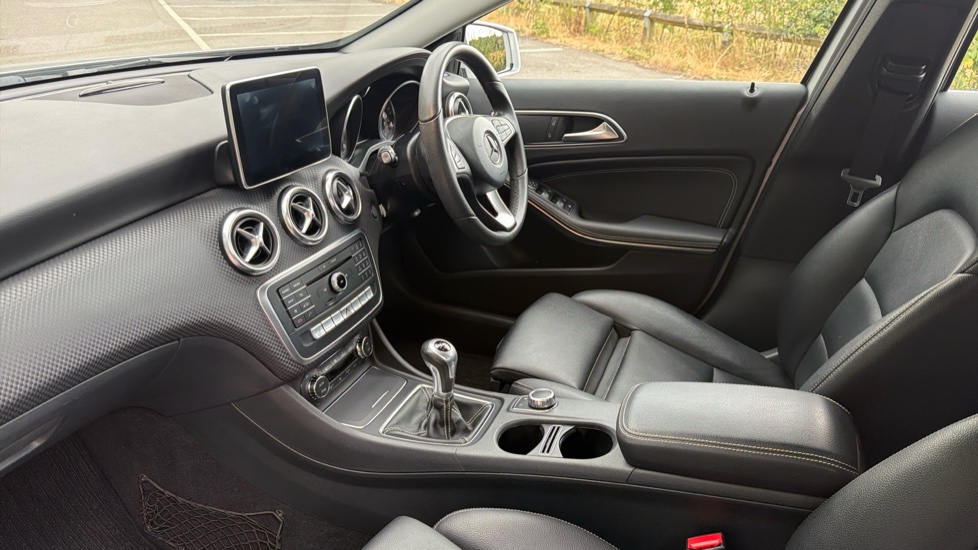 Mercedes-Benz A-Class A180d Sport Executive 5dr Diesel Hatchback - Image 9