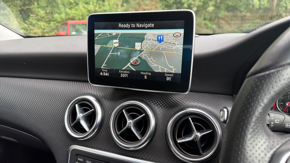 Mercedes-Benz A-Class A180d Sport Executive 5dr Diesel Hatchback - Image 12