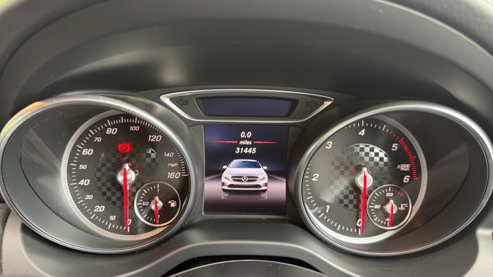 Mercedes-Benz A-Class A180d Sport Executive 5dr Diesel Hatchback - Image 18