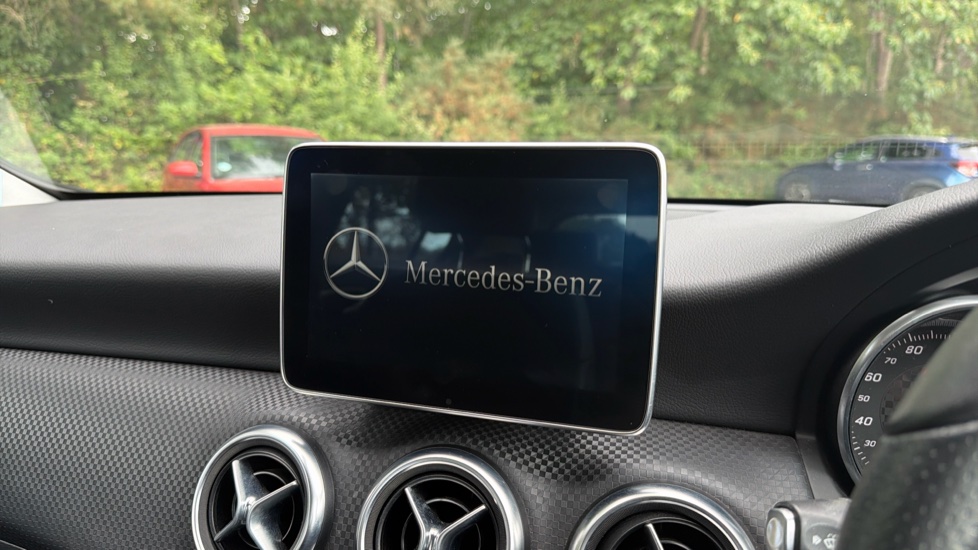 Mercedes-Benz A-Class A180d Sport Executive 5dr Diesel Hatchback - Image 19