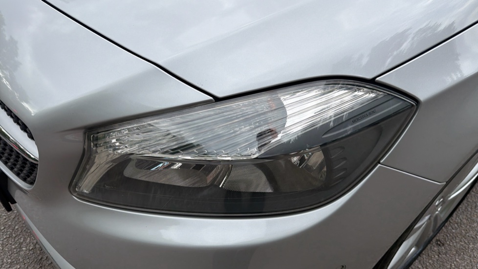 Mercedes-Benz A-Class A180d Sport Executive 5dr Diesel Hatchback - Image 24