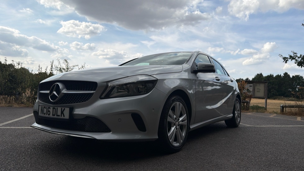Mercedes-Benz A-Class A180d Sport Executive 5dr Diesel Hatchback - Image 25