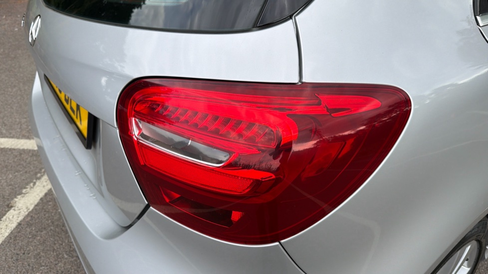 Mercedes-Benz A-Class A180d Sport Executive 5dr Diesel Hatchback - Image 34