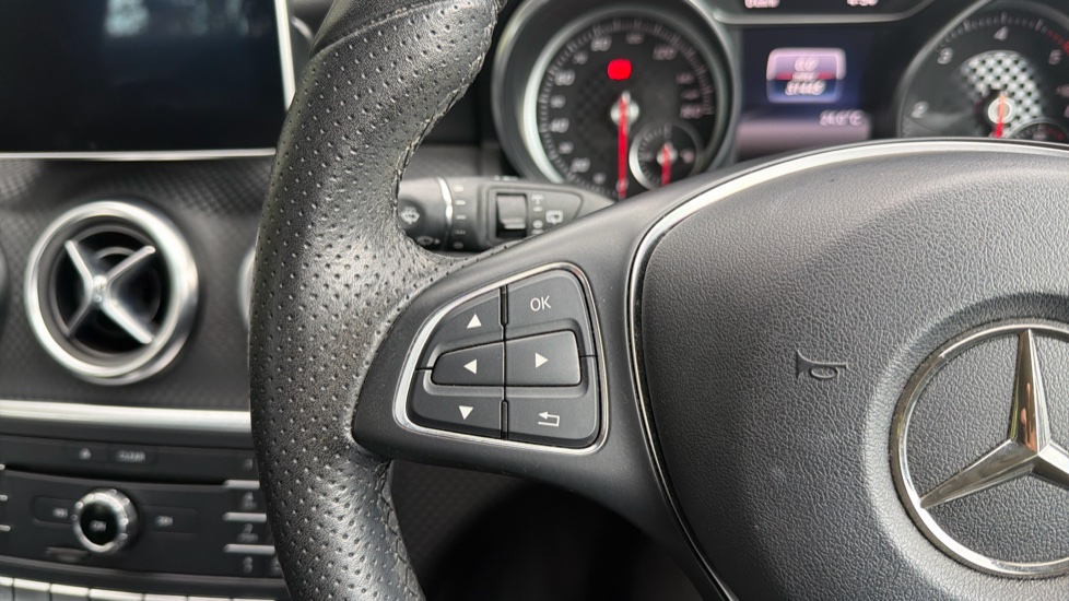 Mercedes-Benz A-Class A180d Sport Executive 5dr Diesel Hatchback - Image 43
