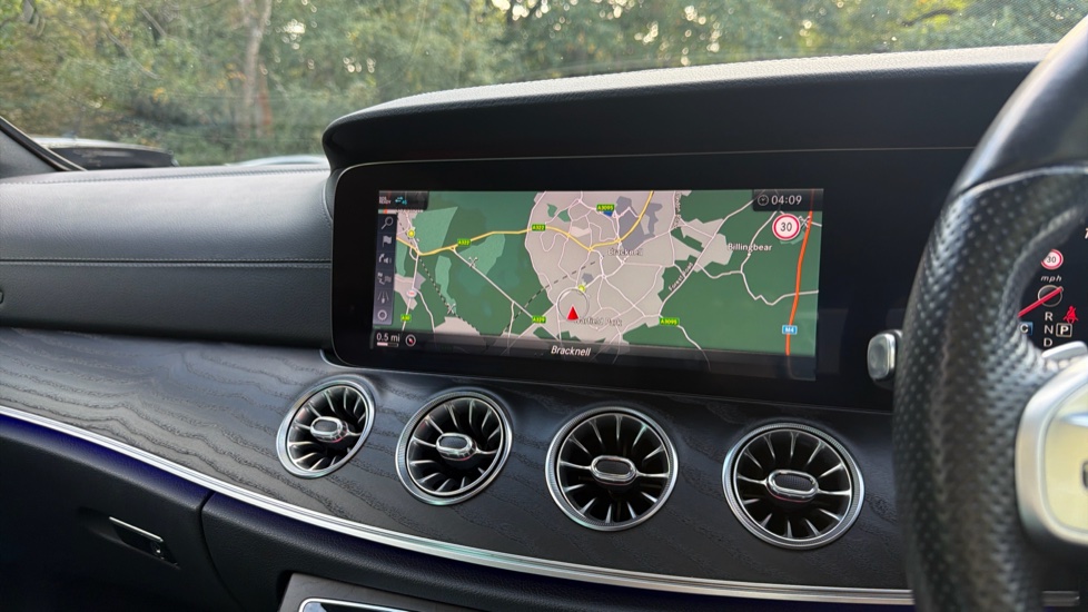 Mercedes-Benz E-Class E300 AMG Line Premium Plus 2dr 9G-Tronic Petrol Coupe - Image 12