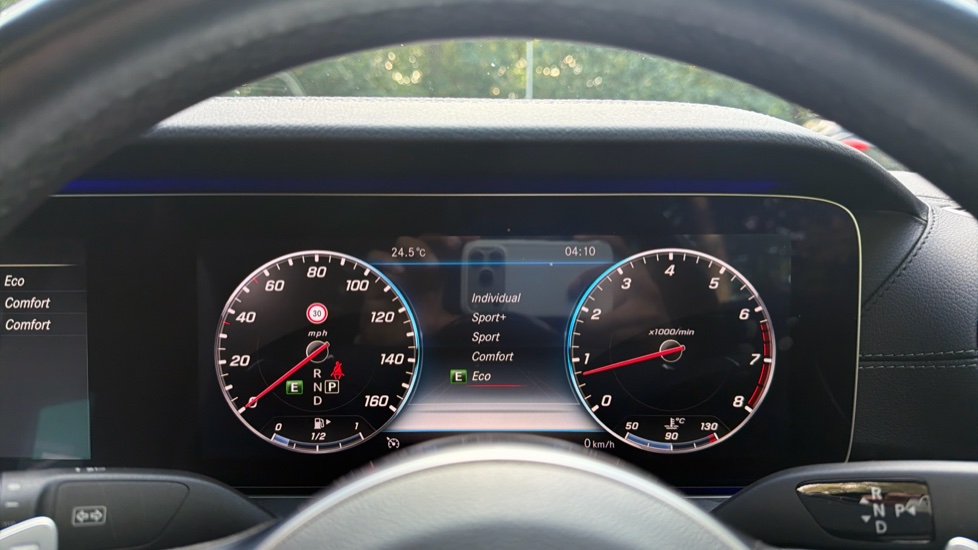 Mercedes-Benz E-Class E300 AMG Line Premium Plus 2dr 9G-Tronic Petrol Coupe - Image 47