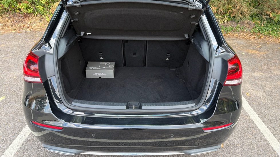 Mercedes-Benz A-Class A180 Sport Executive 5dr Petrol Hatchback - Image 4