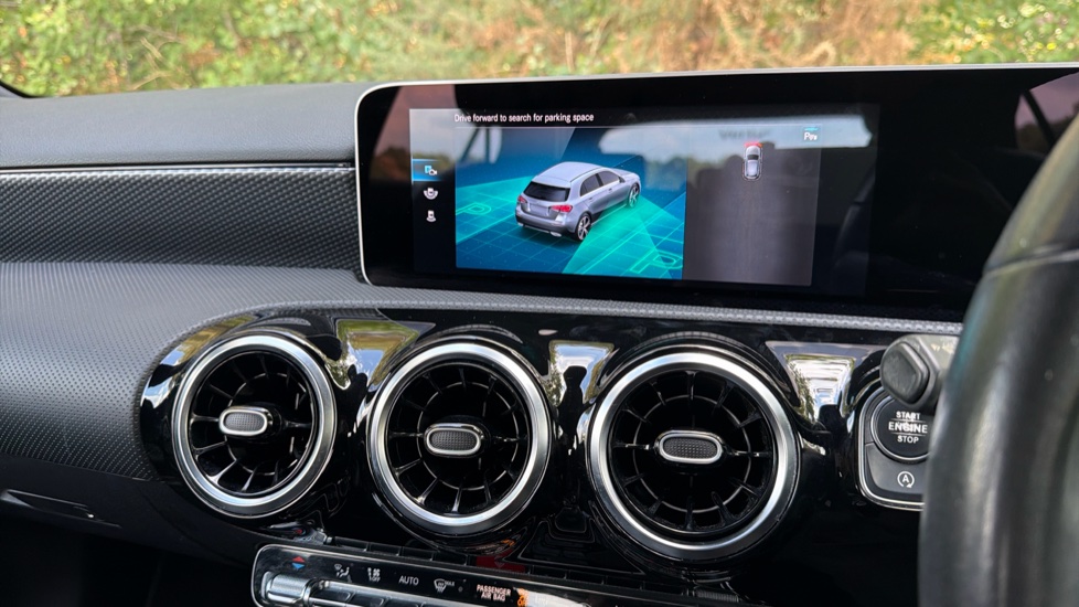 Mercedes-Benz A-Class A180 Sport Executive 5dr Petrol Hatchback - Image 24