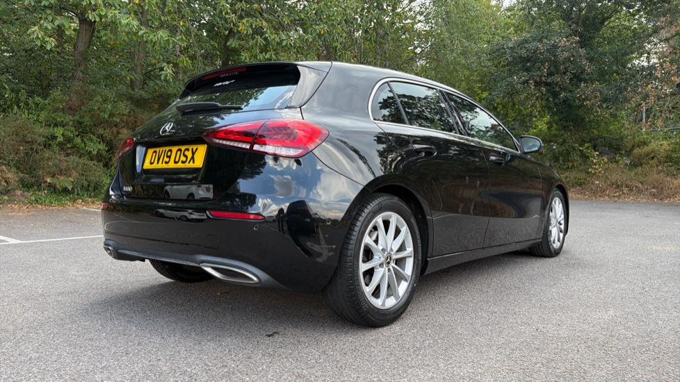 Mercedes-Benz A-Class A180 Sport Executive 5dr Petrol Hatchback - Image 41