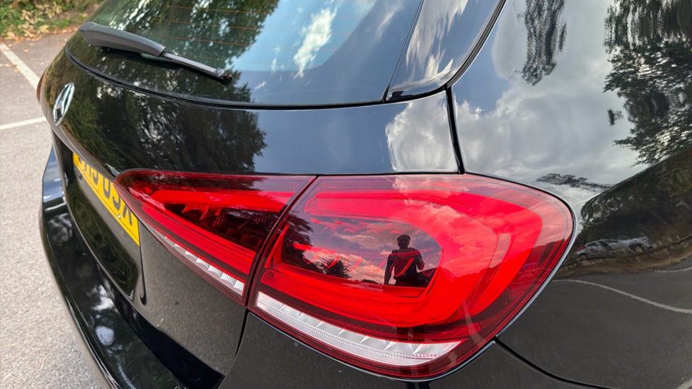 Mercedes-Benz A-Class A180 Sport Executive 5dr Petrol Hatchback - Image 42
