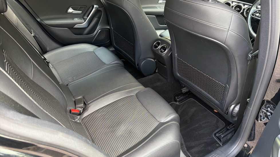 Mercedes-Benz A-Class A180 Sport Executive 5dr Petrol Hatchback - Image 43