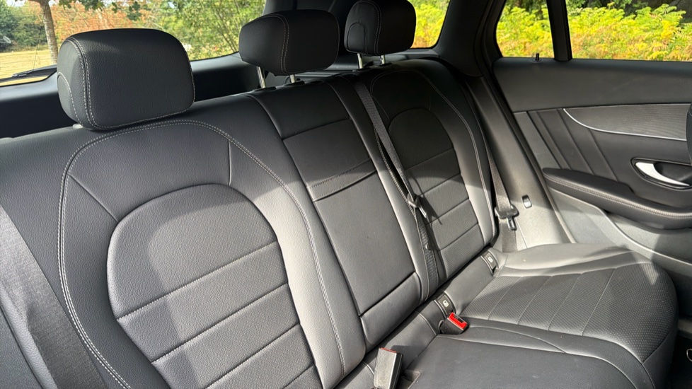 Mercedes-Benz GLC 250d 4Matic AMG Line 5dr 9G-Tronic Diesel Estate - Image 16