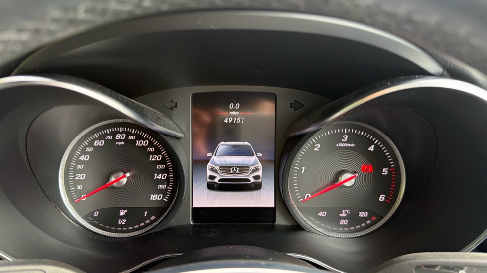 Mercedes-Benz GLC 250d 4Matic AMG Line 5dr 9G-Tronic Diesel Estate - Image 18