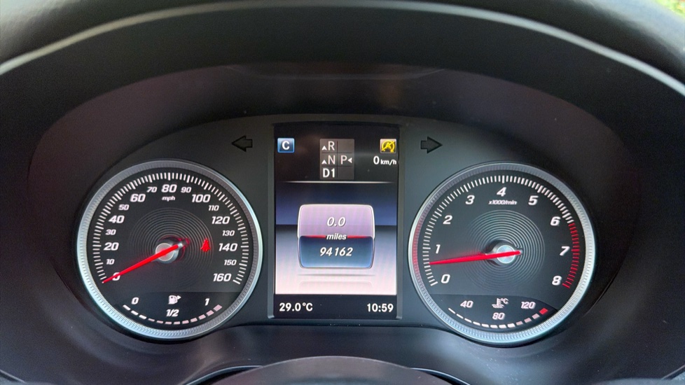 Mercedes-Benz C-Class C200 SE 5dr Auto Petrol Estate - Image 18