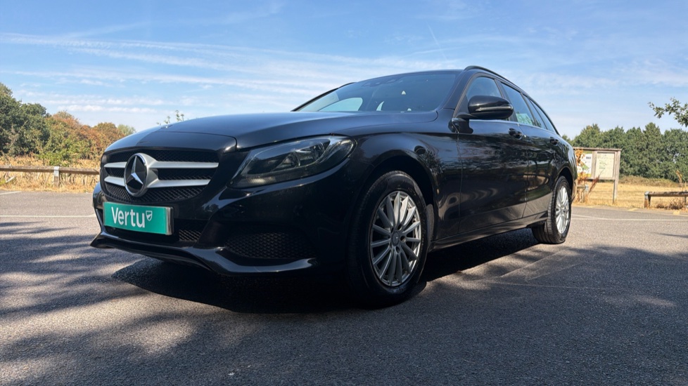Mercedes-Benz C-Class C200 SE 5dr Auto Petrol Estate - Image 27