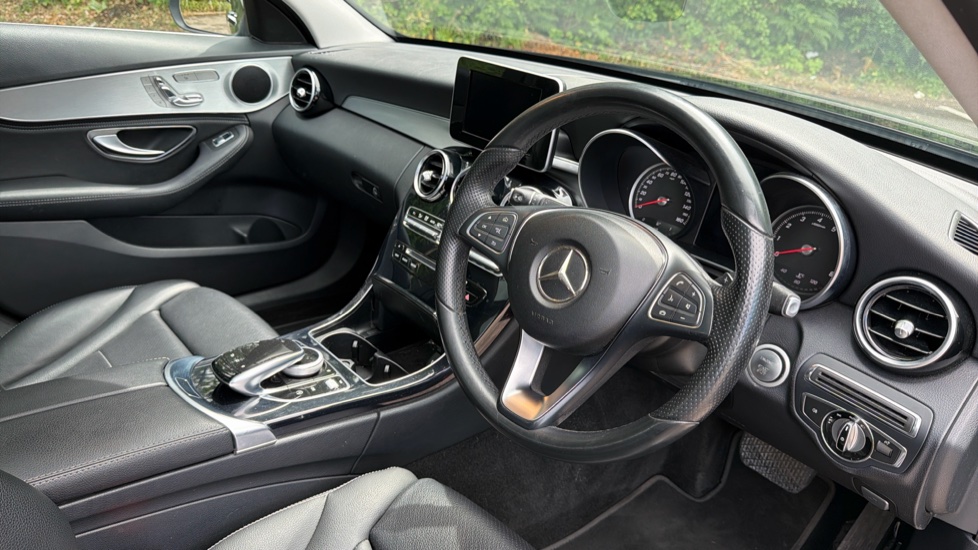 Mercedes-Benz C-Class C200 Sport Premium 4dr Auto Petrol Saloon - Image 11
