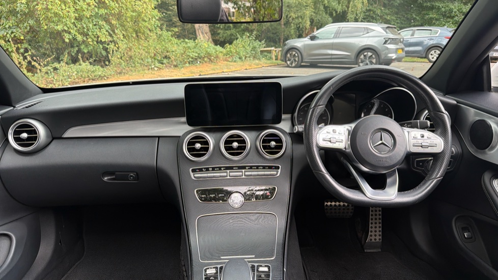 Mercedes-Benz C-Class C200 AMG Line 2dr 9G-Tronic Petrol Cabriolet - Image 10