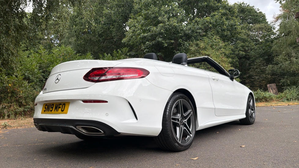Mercedes-Benz C-Class C200 AMG Line 2dr 9G-Tronic Petrol Cabriolet - Image 37
