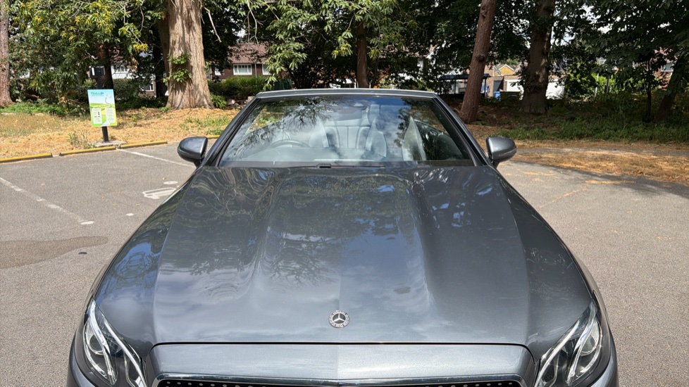 Mercedes-Benz E-Class E220d AMG Line 2dr 9G-Tronic Diesel Cabriolet - Image 8