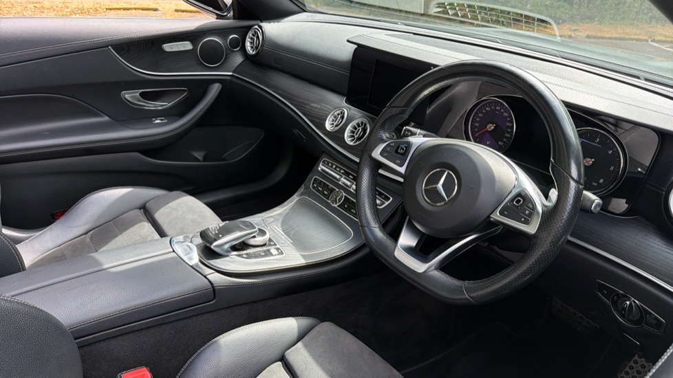 Mercedes-Benz E-Class E220d AMG Line 2dr 9G-Tronic Diesel Cabriolet - Image 11