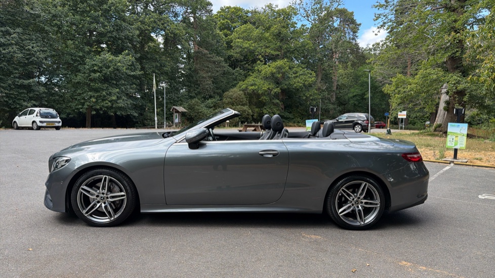 Mercedes-Benz E-Class E220d AMG Line 2dr 9G-Tronic Diesel Cabriolet - Image 35