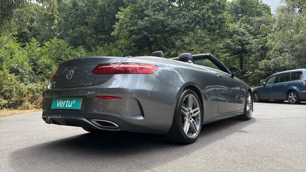 Mercedes-Benz E-Class E220d AMG Line 2dr 9G-Tronic Diesel Cabriolet - Image 41