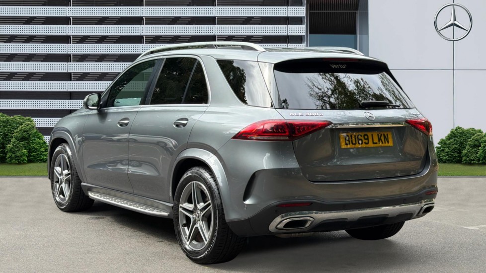 Mercedes-Benz GLE 300d 4Matic AMG Line Premium 5dr 9G-Tronic Diesel Estate - Image 2
